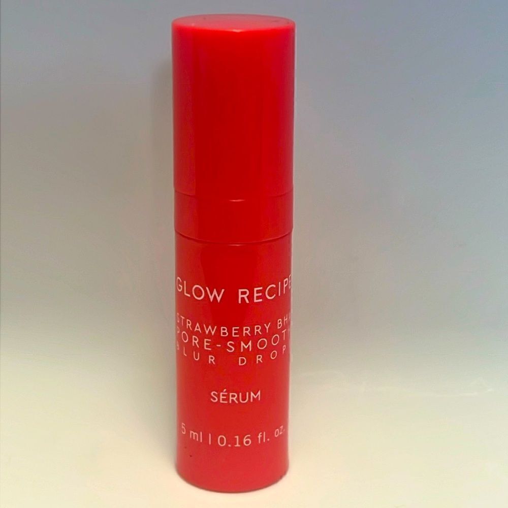 $12⭐️ Glow Recipe Strawberry Pore Smooth Blur Drops